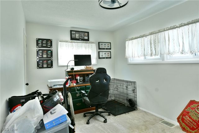 229 Jacobs Road, Hubbard, OH 44425