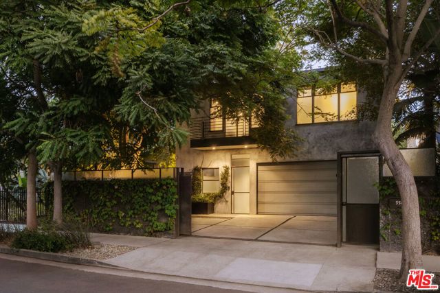 554 Westminster Avenue, Los Angeles, CA 90291