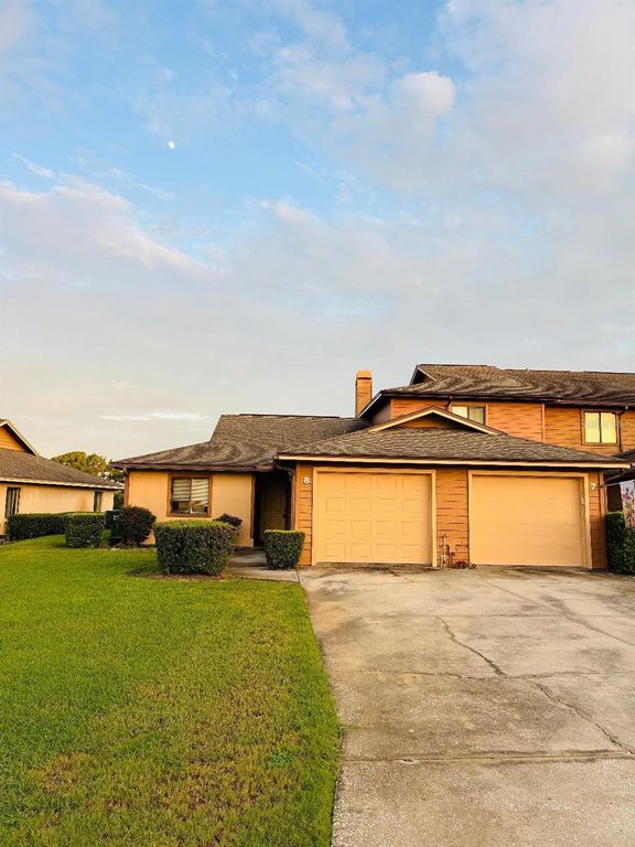 707 CARPENTERS WAY 8, Lakeland, FL 33809