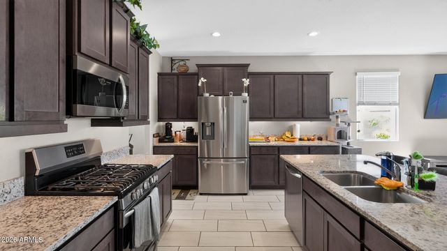 30431 W PICADILLY Road, Buckeye, AZ 85396