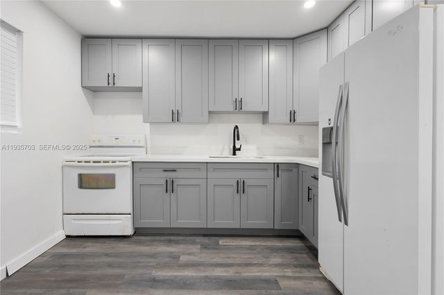 28 NW 34th Ter 28, Miami, FL 33127