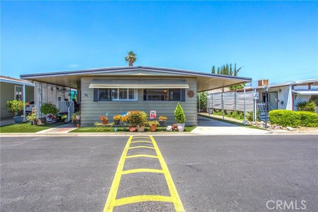 2755 Arrow Highway 95, La Verne, CA 91750