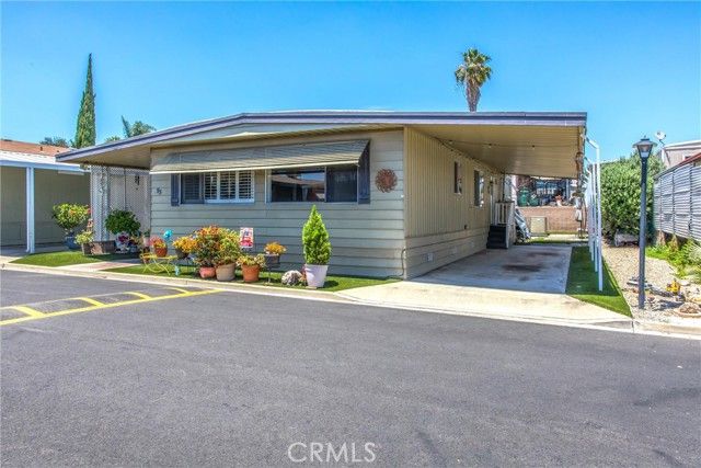 2755 Arrow Highway 95, La Verne, CA 91750