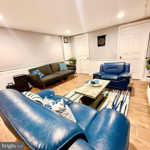 737 COBBS CREEK PKWY, Philadelphia, PA 19143