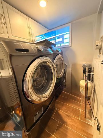 737 COBBS CREEK PKWY, Philadelphia, PA 19143