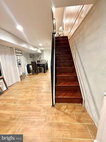 737 COBBS CREEK PKWY, Philadelphia, PA 19143