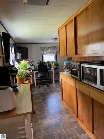 908 S Fancher Street, Mt Pleasant, MI 48858