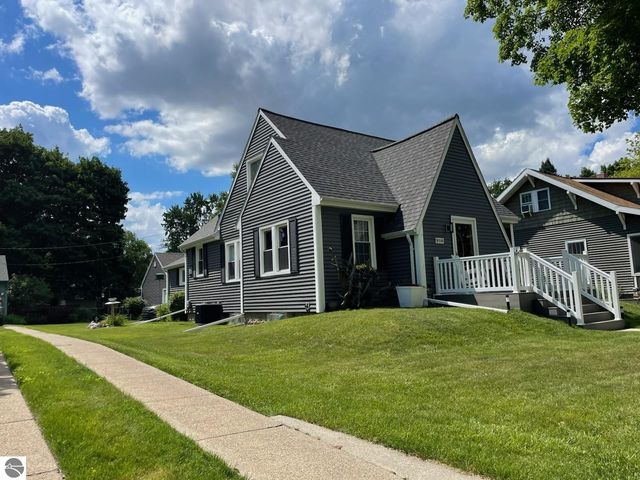 908 S Fancher Street, Mt Pleasant, MI 48858