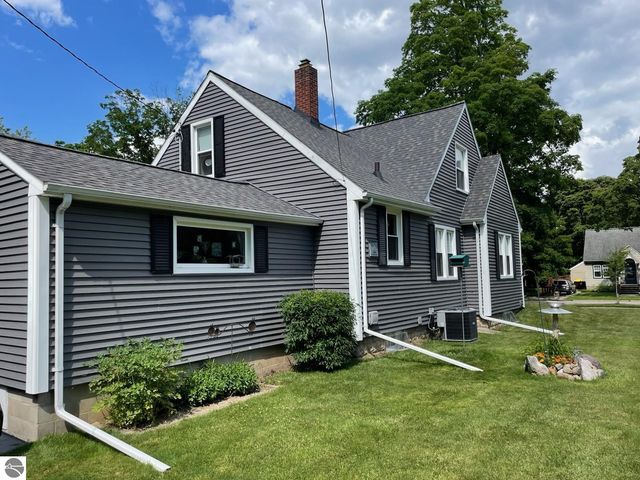 908 S Fancher Street, Mt Pleasant, MI 48858