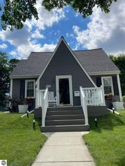 908 S Fancher Street, Mt Pleasant, MI 48858