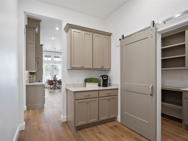 9217 SW 90th Street, Mustang, OK 73064