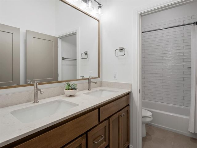 9217 SW 90th Street, Mustang, OK 73064