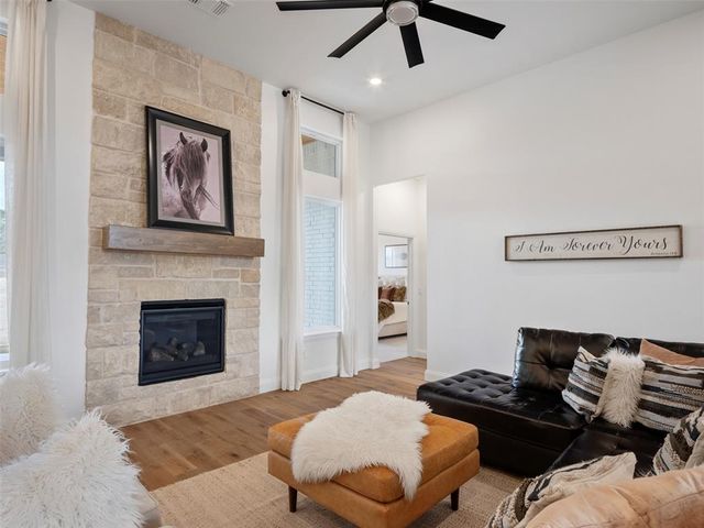 9217 SW 90th Street, Mustang, OK 73064