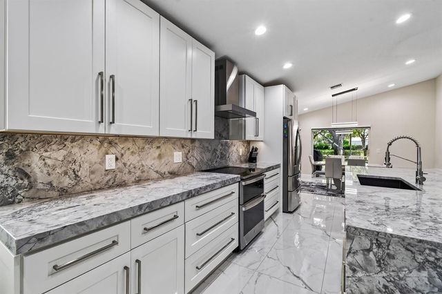 6274 VIA PRIMO Street, Lake Worth, FL 33467