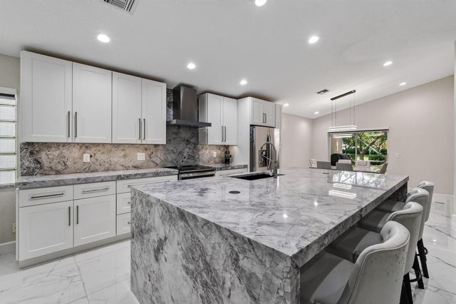 6274 VIA PRIMO Street, Lake Worth, FL 33467