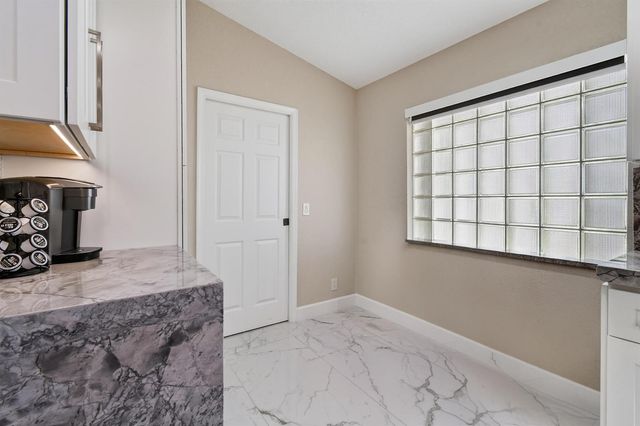 6274 VIA PRIMO Street, Lake Worth, FL 33467