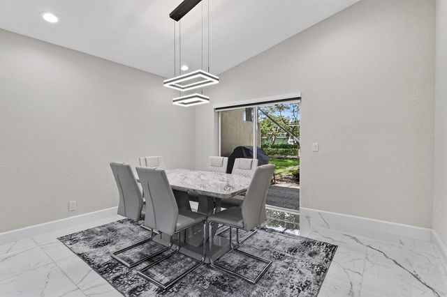 6274 VIA PRIMO Street, Lake Worth, FL 33467