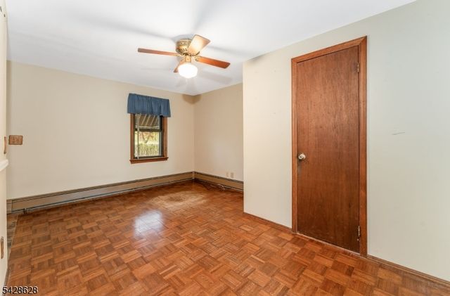 97 Hickory Corner Rd, Alexandria Twp., NJ 08848