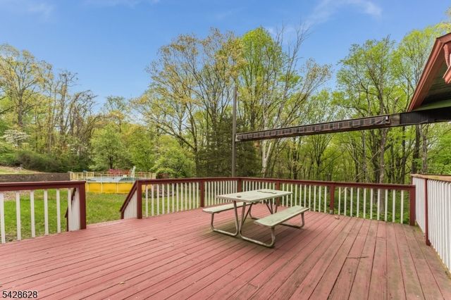 97 Hickory Corner Rd, Alexandria Twp., NJ 08848