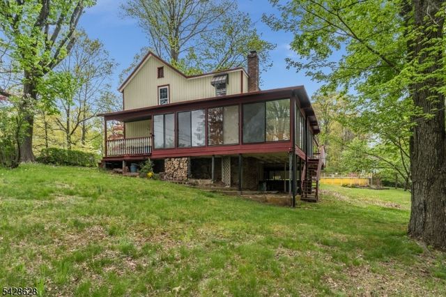 97 Hickory Corner Rd, Alexandria Twp., NJ 08848