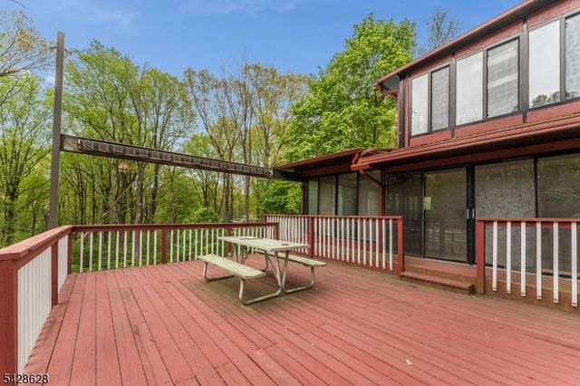 97 Hickory Corner Rd, Alexandria Twp., NJ 08848