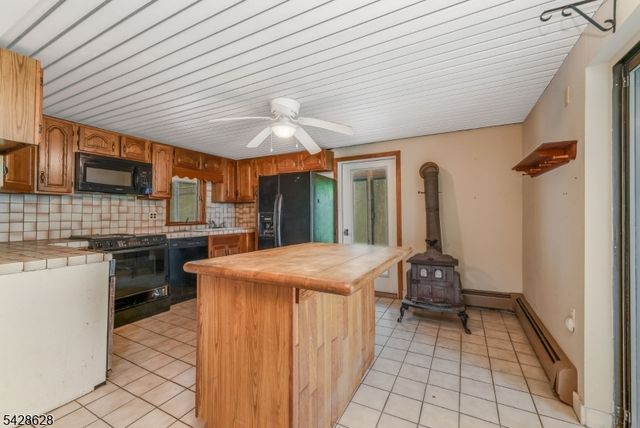 97 Hickory Corner Rd, Alexandria Twp., NJ 08848