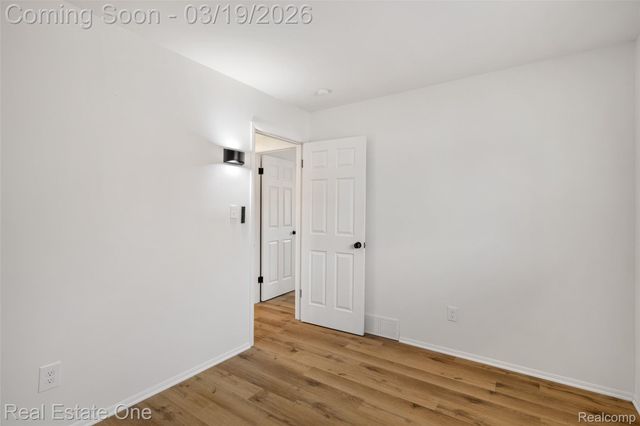 4775 Stanley Avenue, Warren, MI 48092