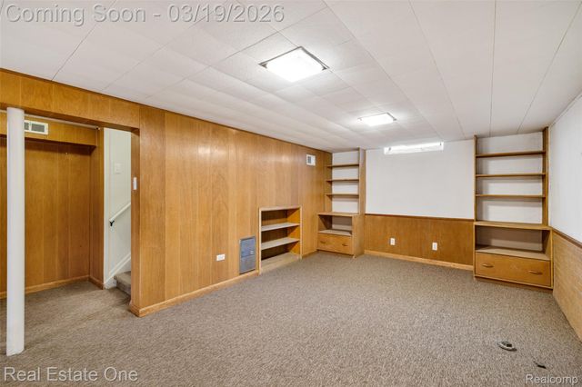 4775 Stanley Avenue, Warren, MI 48092