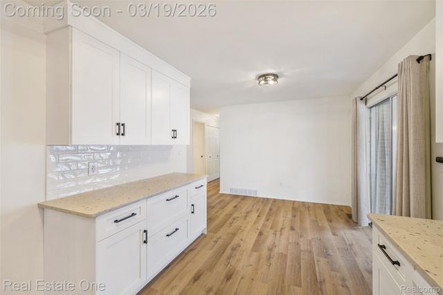 4775 Stanley Avenue, Warren, MI 48092