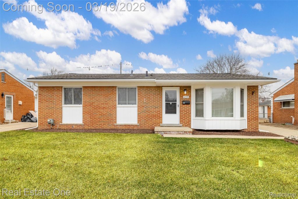 4775 Stanley Avenue, Warren, MI 48092