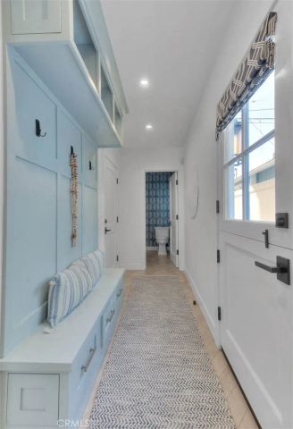 13 Rivo Alto Canal, Long Beach, CA 90803