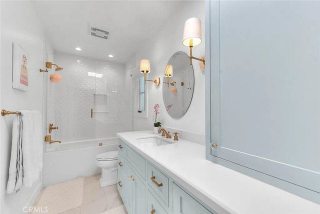 13 Rivo Alto Canal, Long Beach, CA 90803