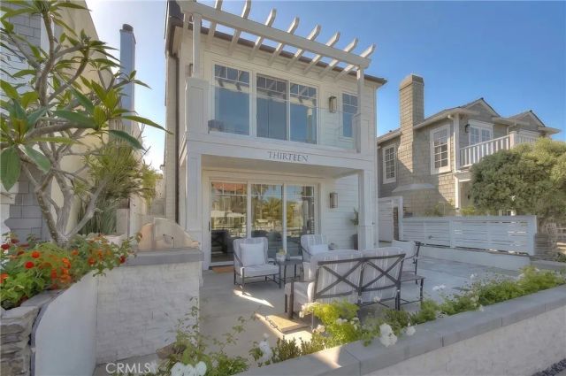 13 Rivo Alto Canal, Long Beach, CA 90803