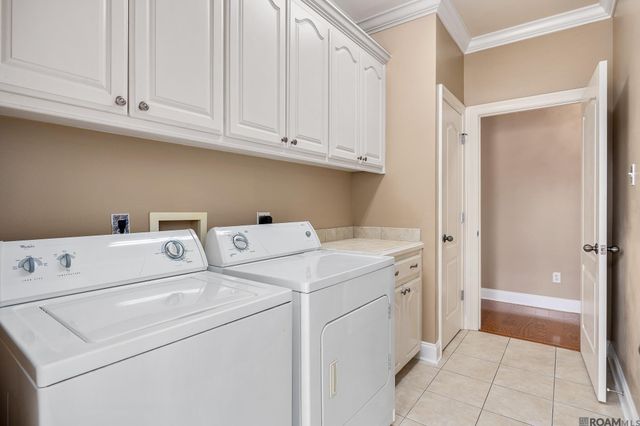 1531 E City Place St, Gonzales, LA 70737