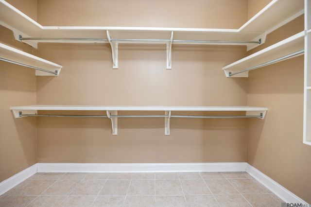 1531 E City Place St, Gonzales, LA 70737