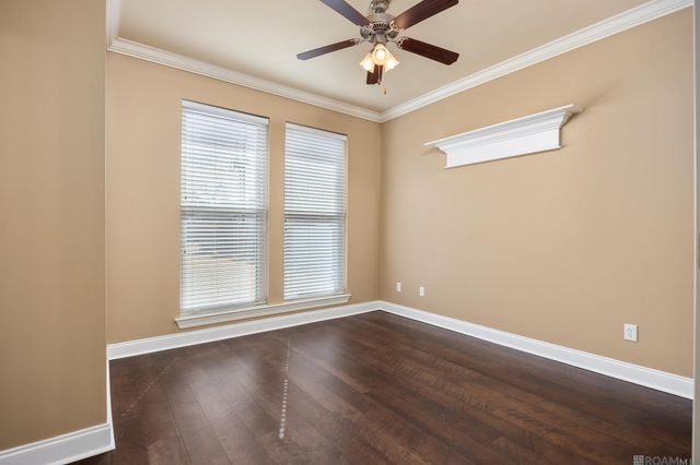 1531 E City Place St, Gonzales, LA 70737