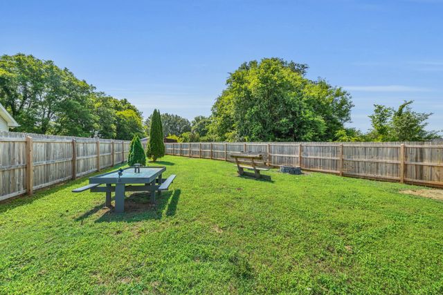 2708 Nugget Ct, Murfreesboro, TN 37130
