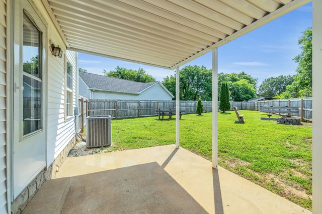 2708 Nugget Ct, Murfreesboro, TN 37130