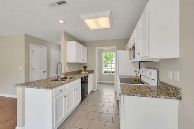 2708 Nugget Ct, Murfreesboro, TN 37130