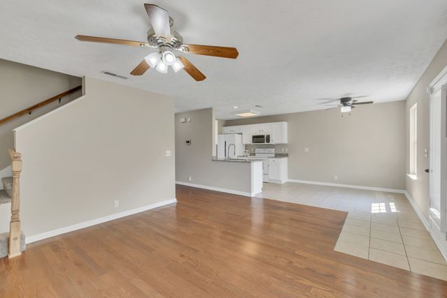2708 Nugget Ct, Murfreesboro, TN 37130