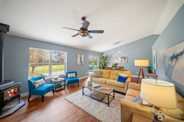 17730 Littlerock Road SW, Rochester, WA 98579