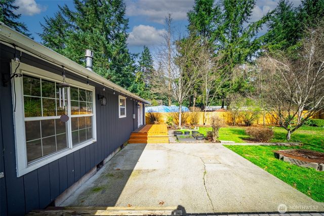 17730 Littlerock Road SW, Rochester, WA 98579