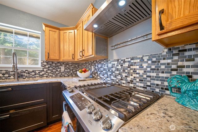 17730 Littlerock Road SW, Rochester, WA 98579