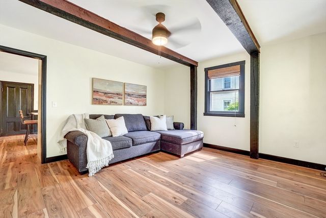 6 Elm Ct, Maynard, MA 01754