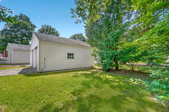 6 Elm Ct, Maynard, MA 01754