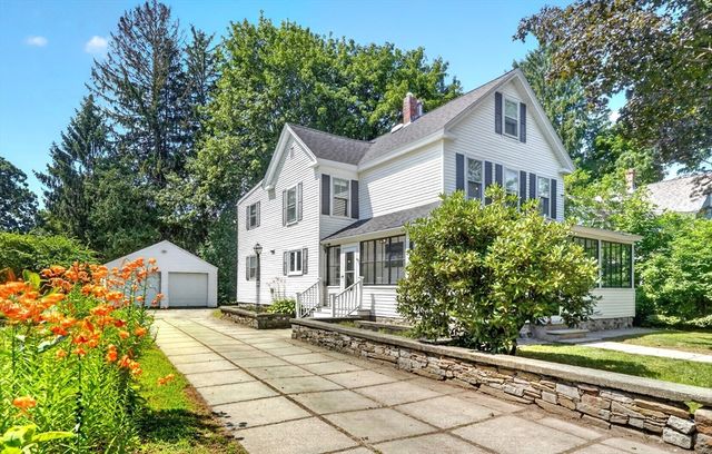 6 Elm Ct, Maynard, MA 01754