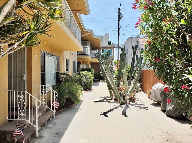 1724 E 1st Street 9, Long Beach, CA 90802