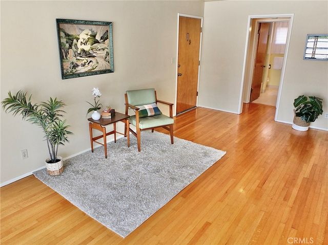 1724 E 1st Street 9, Long Beach, CA 90802