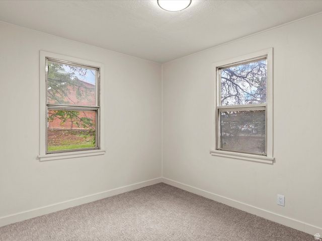 3885 GRANDVIEW DR, Ogden, UT 84403