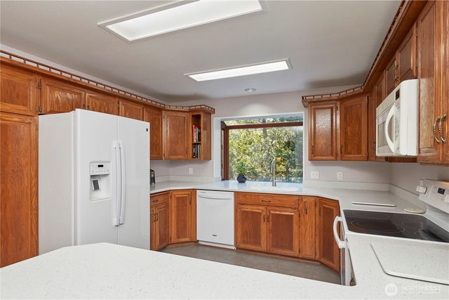 7680 SE Southworth Drive, Port Orchard, WA 98366